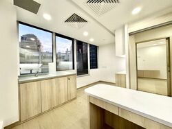 Mount Elizabeth Hospital (D9), Retail #483374791